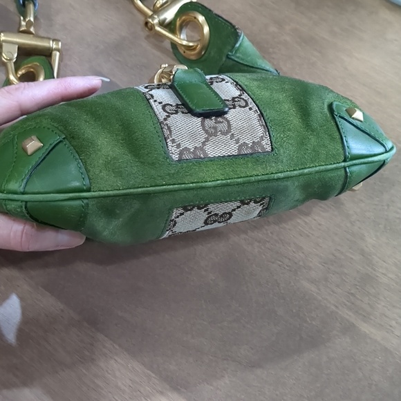 Gucci Olive Suede Shoulder Bag with GG Detail and Gold Hardware VINTAGE JACKIE - Picture 7 of 16